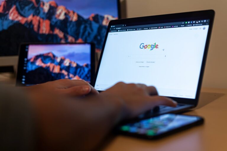 Google SGE y SEO en 2025: cómo adaptar tu web al nuevo buscador con IA